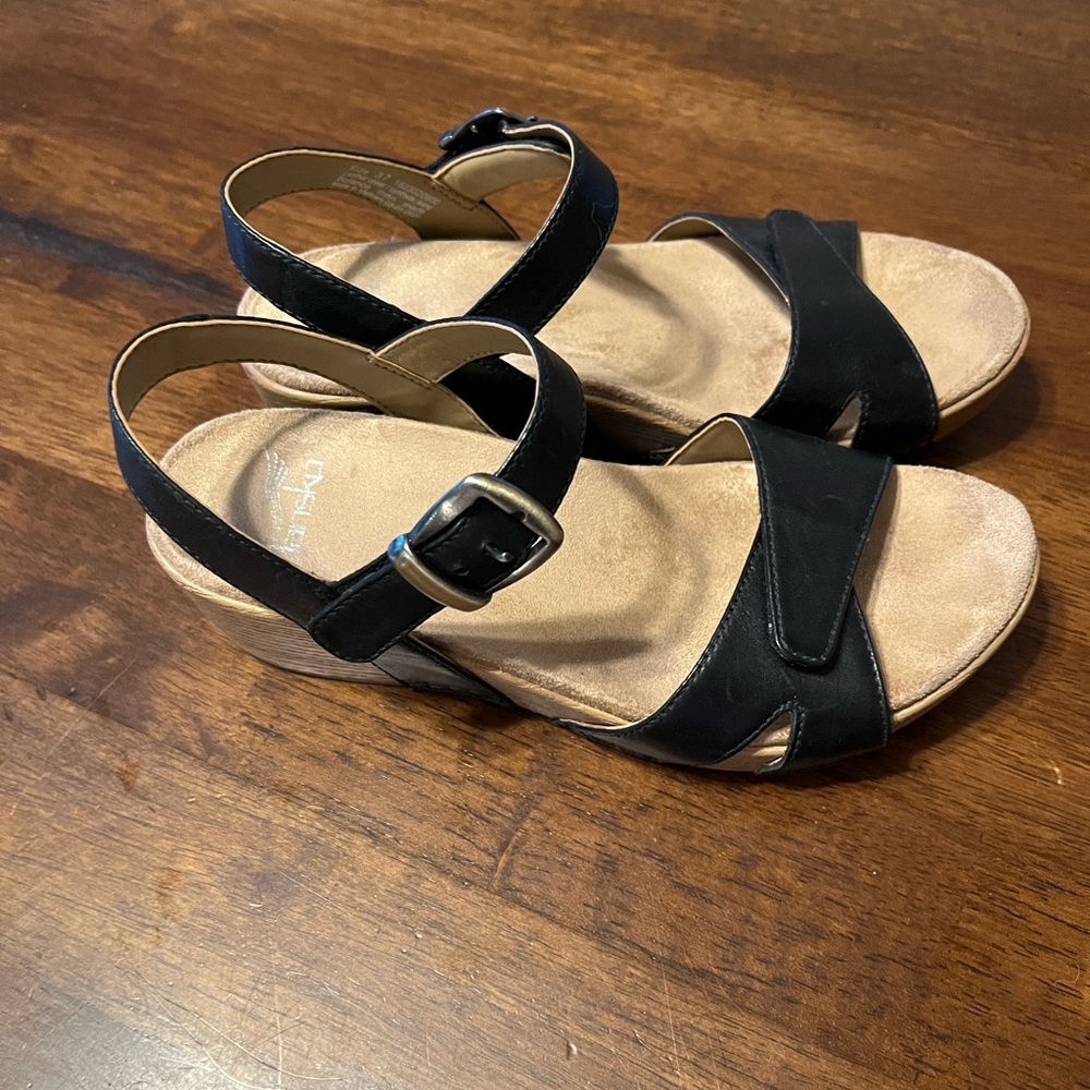 Dansko Black Leather Sandals - Picture 4 of 9